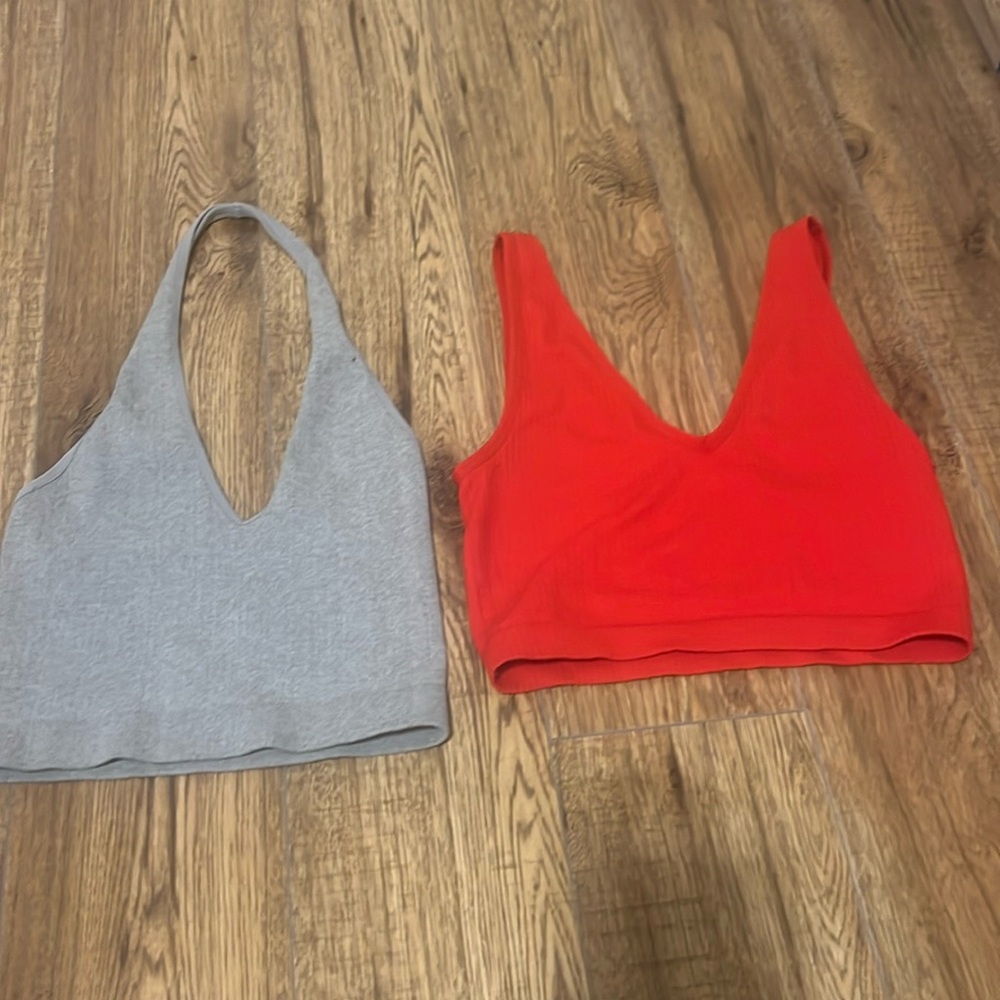 2 FOREVER 21 SUMMER TANK TOPS FROM FOR PRICE OF 1